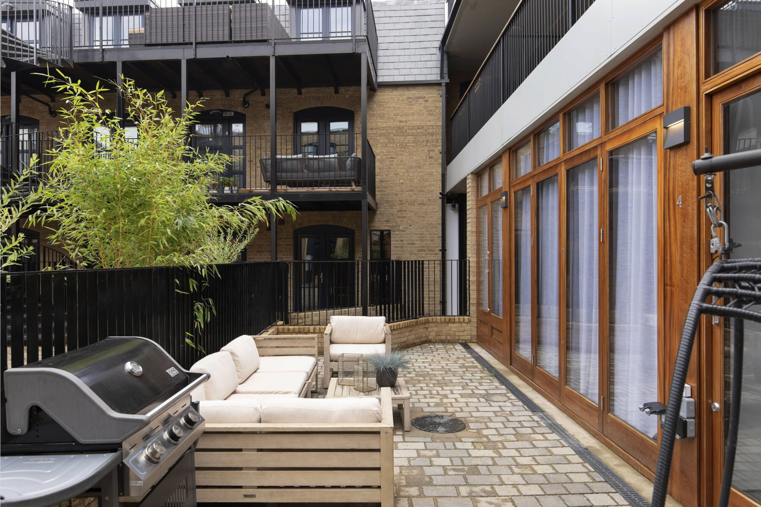 Bateman’s Yard – 5 Units